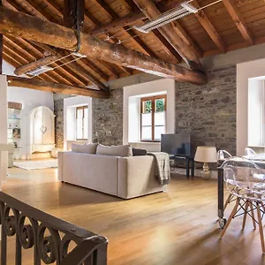 Corte Delle Rondini - Bymyhomeincomo Como